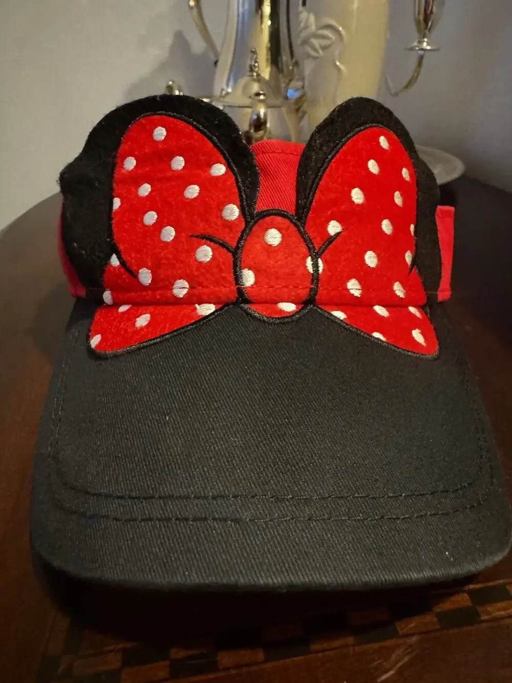 Disney Parks Minnie Mouse Visor Hat Red And Black Disney Parks